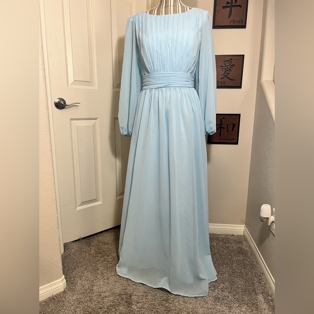 JJ’S HOUSE BLUE pleated sheer longsleeve
Zip detachable bow lined maxi dress L